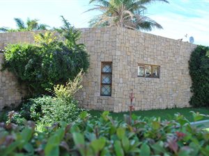 4 Bed House in Worcester and surrounds