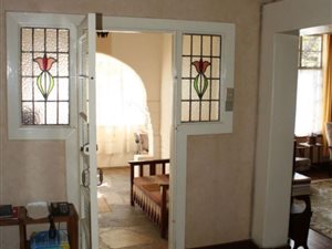 4 Bed House in Muckleneuk