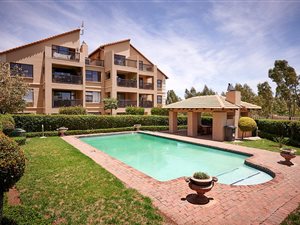 2 Bed Apartment in Sunninghill
