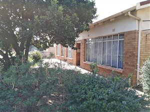 3.5 Bed House in Geduld