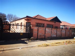 6 Bed House in Cleveland