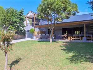 4 Bed House in Lower Robberg