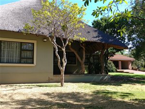 2 ha Farm in Hartbeesfontein