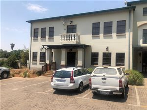 227 m² Commercial space in Weltevreden Park