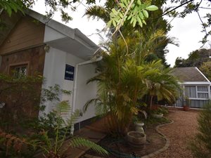 5 Bed House in Denneburg