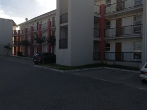 2 Bed Apartment in Kraaifontein Central