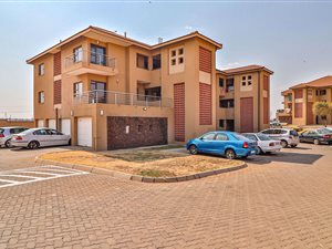 2 Bed Townhouse in Lenasia