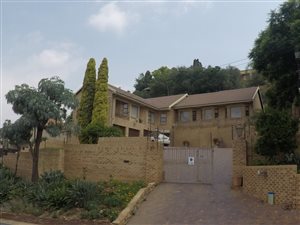 4 Bed House in Florida Park