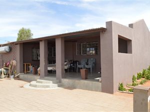 2 Bedroom House in Upington