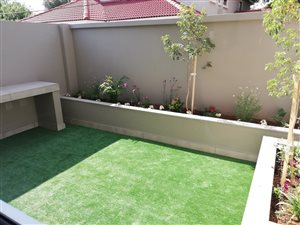 3 Bed Flat in Menlo Park