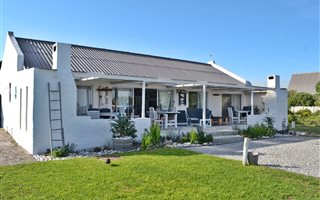 3 Bedroom House in Agulhas