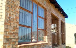 3 Bedroom House in Kanyamazane