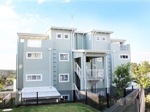 2 Bed Apartment in Paulshof