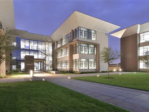 250 m² Commercial space in Parkhaven
