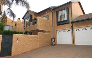 3 Bedroom Duplex in Centurion Golf Estate