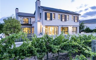 5 Bedroom House in Val de Vie