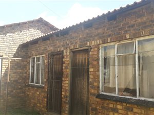 2 Bed House in Sebokeng Zone 12