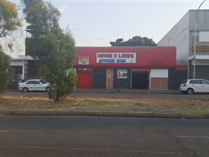 290 m² Commercial space in Newlands