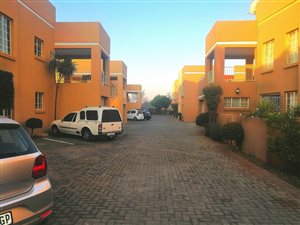 3 Bed Simplex in Krugersdorp North