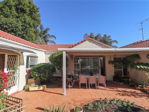 3 Bed House in Dowerglen