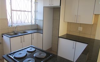 2 Bedroom Flat in Birchleigh
