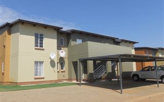 3 Bedroom Cluster in Waterval East