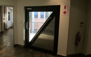 588 m² Commercial space in Tijger Valley and surrounds