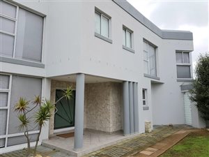 5 Bed House in Sunset Beach