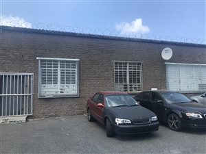 300 m² Industrial space in Athlone