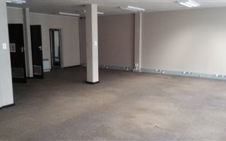 650 m² Office Space in Lynnwood Glen