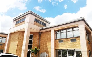 252 m² Office Space in Boardwalk