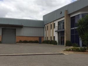908 m² Industrial space in Randjespark
