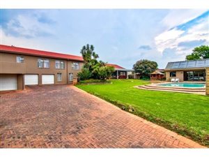 6 Bed House in Birchleigh