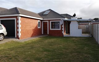 2 Bedroom House in Pinelands