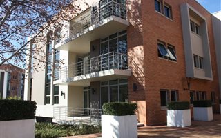 328.929992675781 m² Office Space in Bryanston
