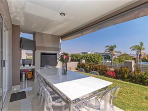 3 Bed Townhouse in Eagle Canyon Golf Estate