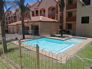2 Bed Apartment in Randburg Central