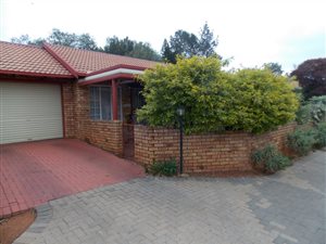 2 Bed Townhouse in Weavind Park