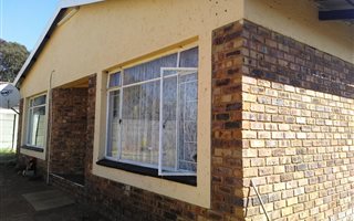 3 Bedroom House in Rensburg