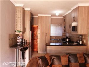 3 Bed Apartment in Boksburg Central