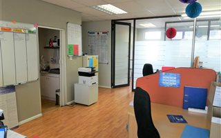 63 m² Commercial space in Century City