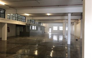 596 m² Commercial space in Salt River