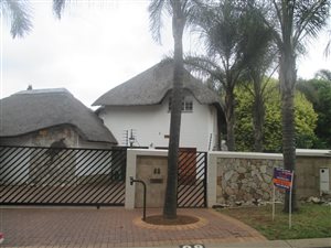 3 Bed House in Dowerglen