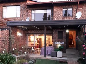 3 Bed Townhouse in Northcliff