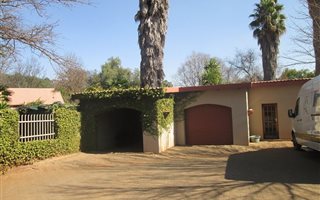 6 Bedroom House in Raslouw AH