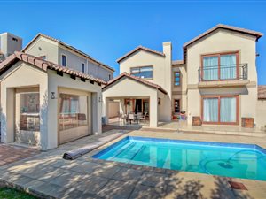 3 Bed Cluster in Broadacres