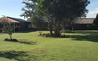 2.3 ha Farm in Rosashof
