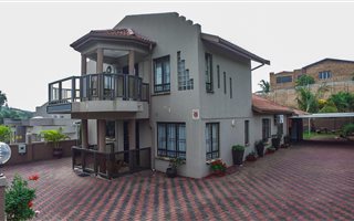 3 Bedroom House in Westbrook