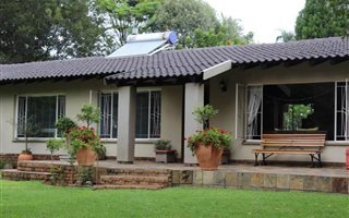4 Bedroom House in Meyerspark