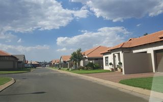 266 m² Land available in Delmas